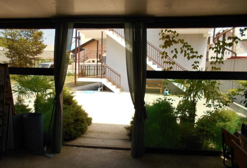 膳宿费 Gostevoy Dom Na Glavnoy