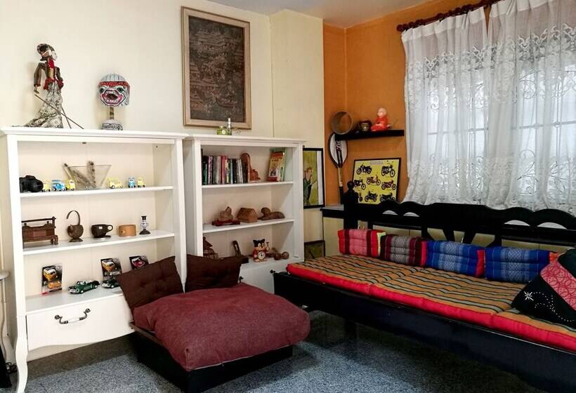 Пансион Hi Bangkok B&b