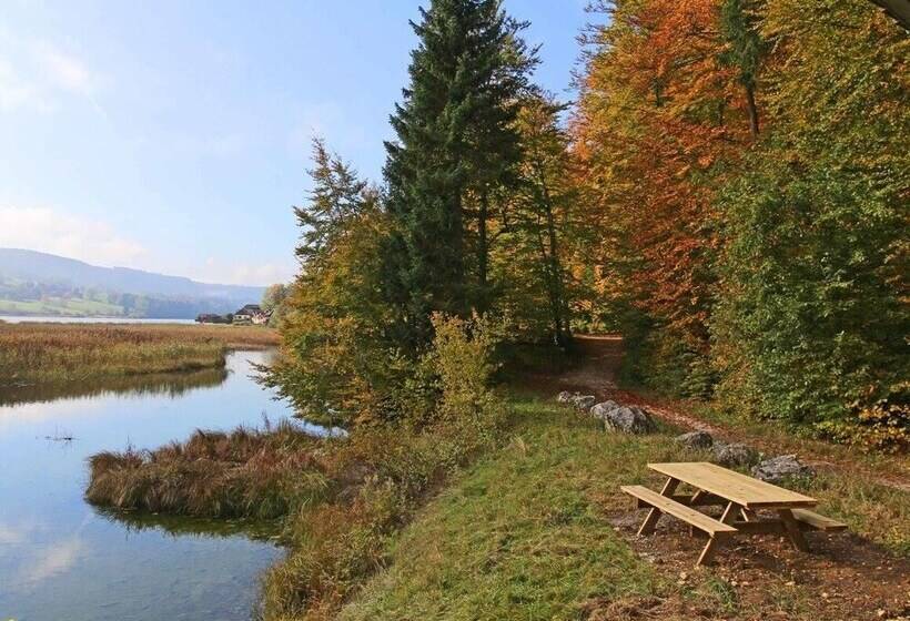 Пансион L Ecrin Du Lac