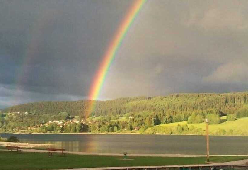 Пансион L Ecrin Du Lac