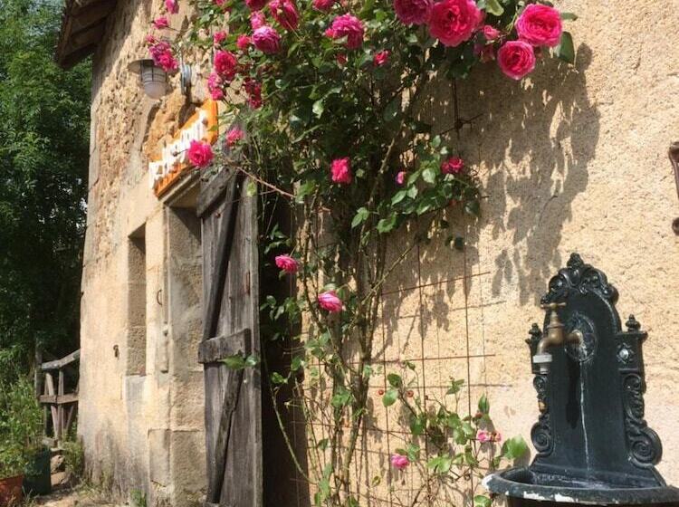 פנסיון Le Petit Moulin