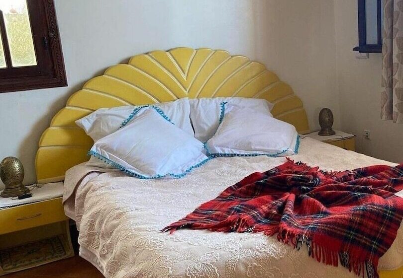 پانسیون L'ermitage Rouge