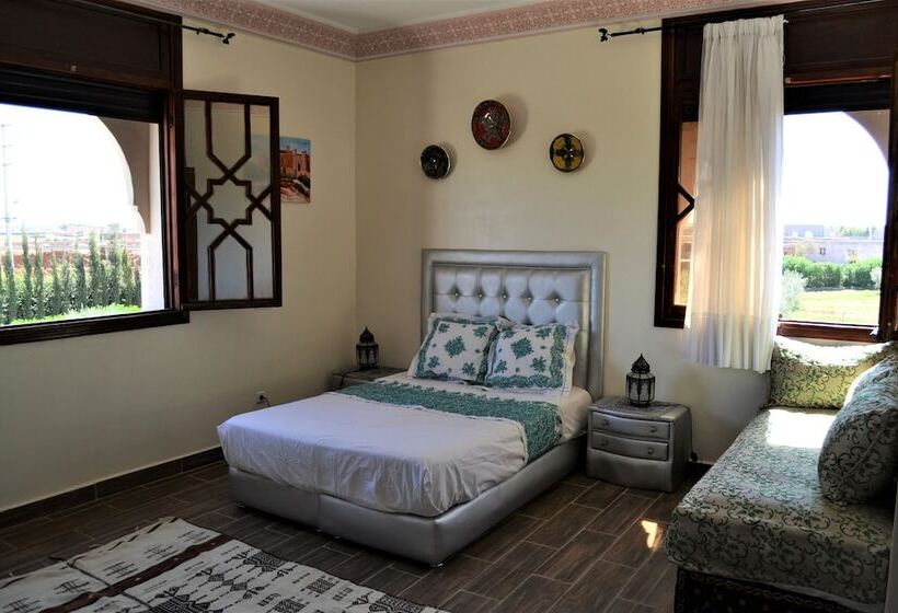 پانسیون L'ermitage Rouge