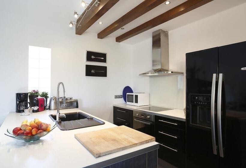 بنسيون Nature & Chateaux