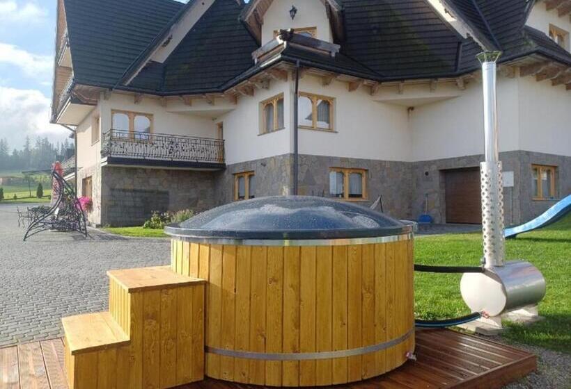 ペンション Podhalanski Dworek Z Jacuzzi