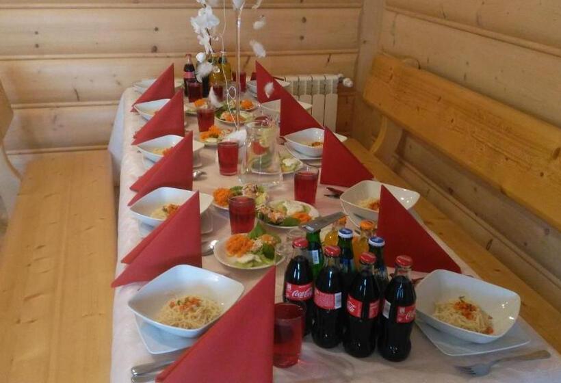 ペンション Podhalanski Dworek Z Jacuzzi