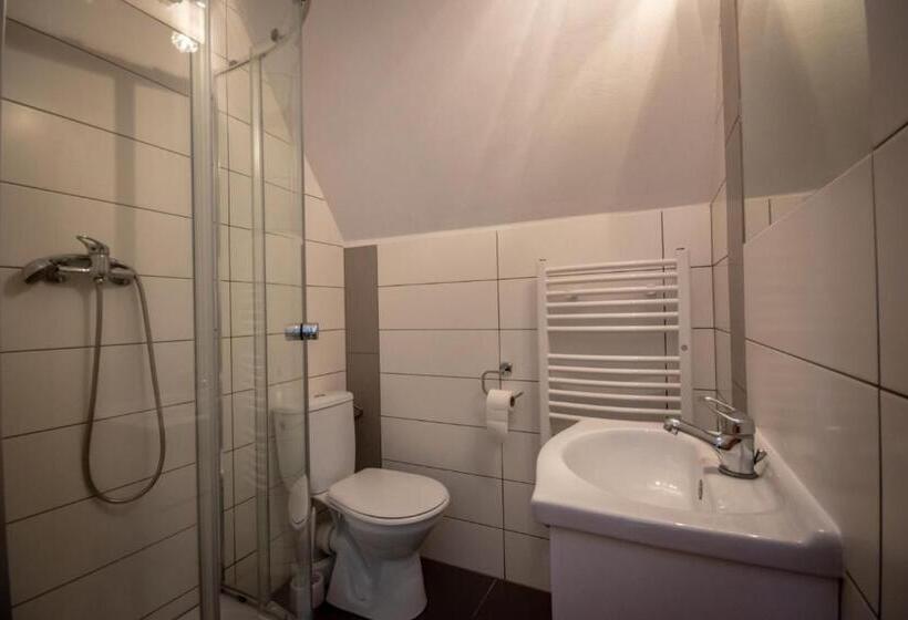 ペンション Podhalanski Dworek Z Jacuzzi