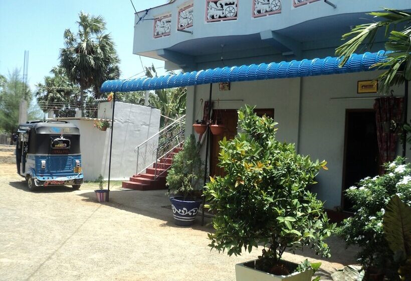 ペンション Simla Inn Tourist Guest House