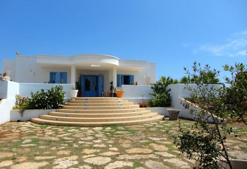 פנסיון Viar Beach Club