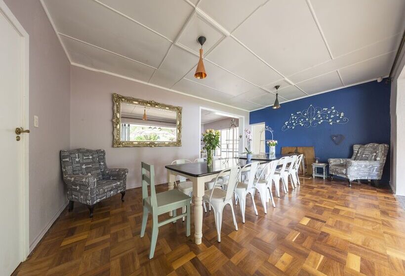 膳宿费 Vintage On Main