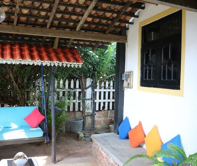 بنسيون Whispering Ocean