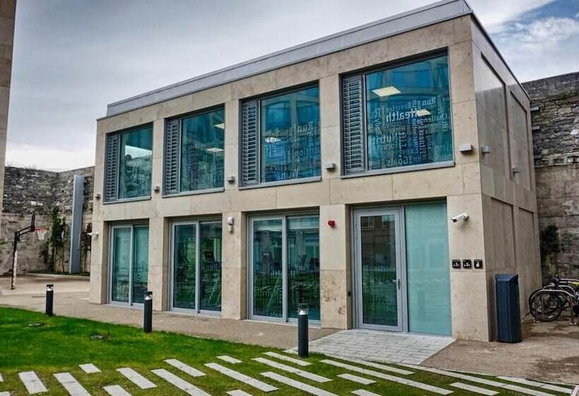 レジデンス Destiny Student  The Tannery