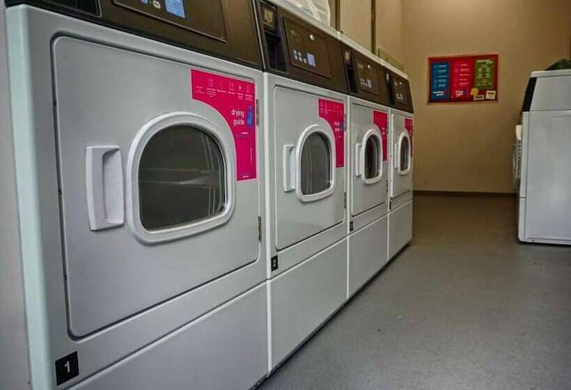 إقامة Destiny Student  The Tannery