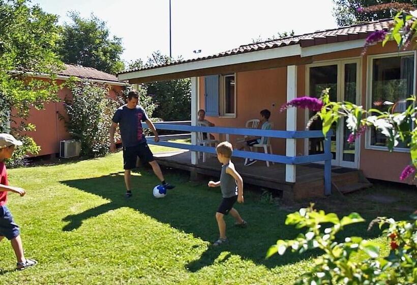 渡假胜地  Le Hameau Des Genets