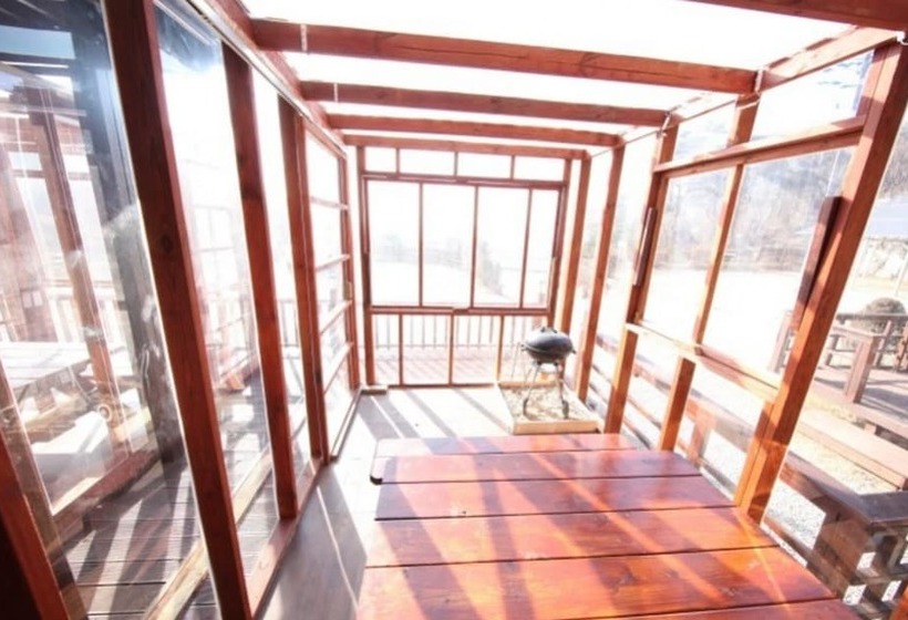 Seokmodo Park Jung Ah Pension