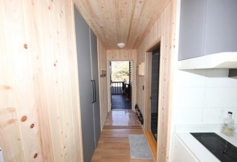 Seokmodo Park Jung Ah Pension