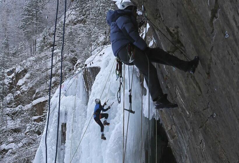 پانسیون Gîte Grimpeur Taghia   Adults Only