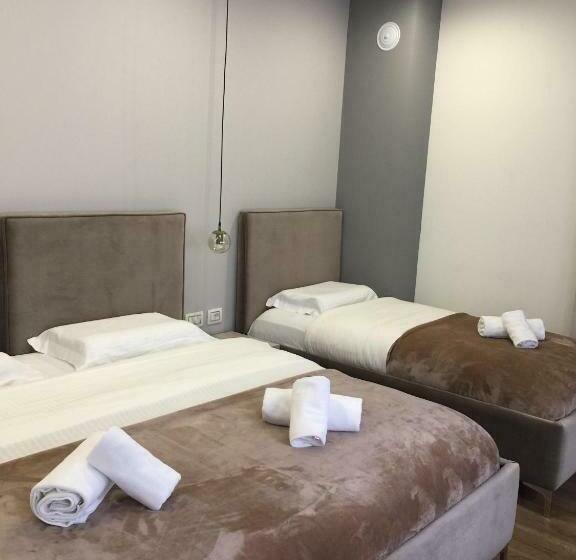 تختخواب و صبحانه Guesthouse Sara & Esi