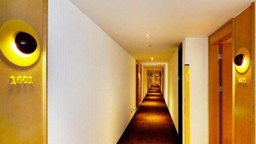 Hôtel 7 Days Premium Jingjiang Fuhai New World Automobile Terminal Branch