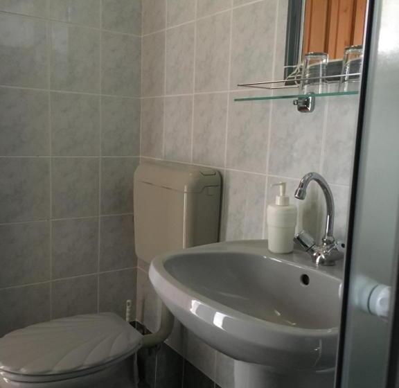 فندق صغير Ginti Panzió, őrség