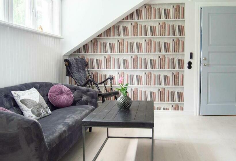 مبيت وإفطار Villa Fryksta