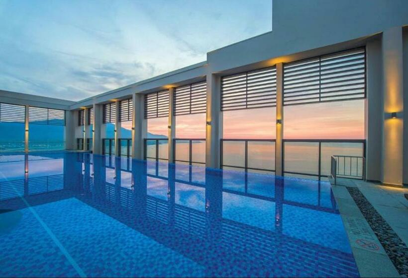 هتل Luxury Apartment In Sheraton Building With Ocean View