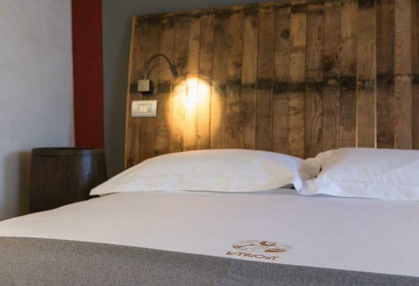 בית מלון כפרי Maison Lo Triolet