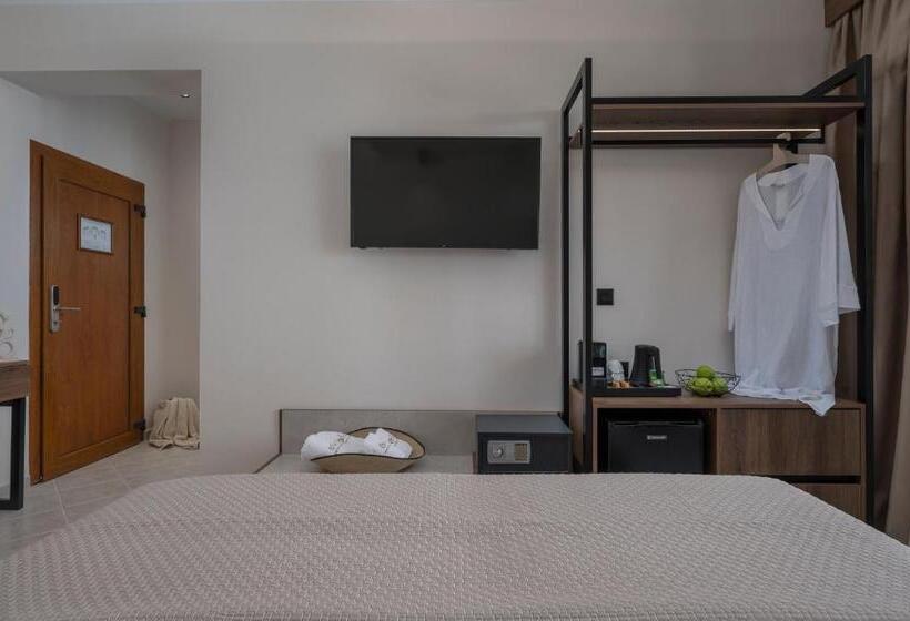 Alia Palace Hotel   Adults Only 16+