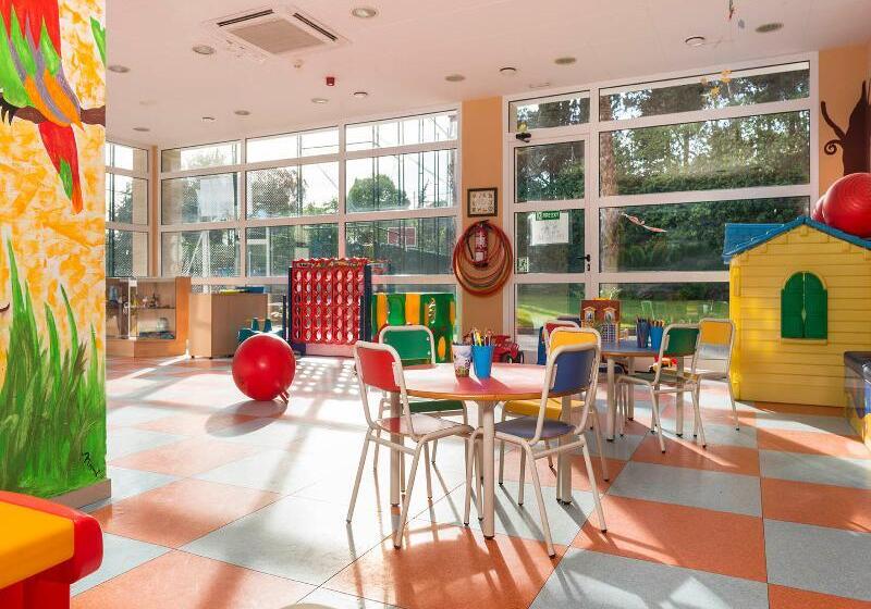 Aparthotel Costa Encantada