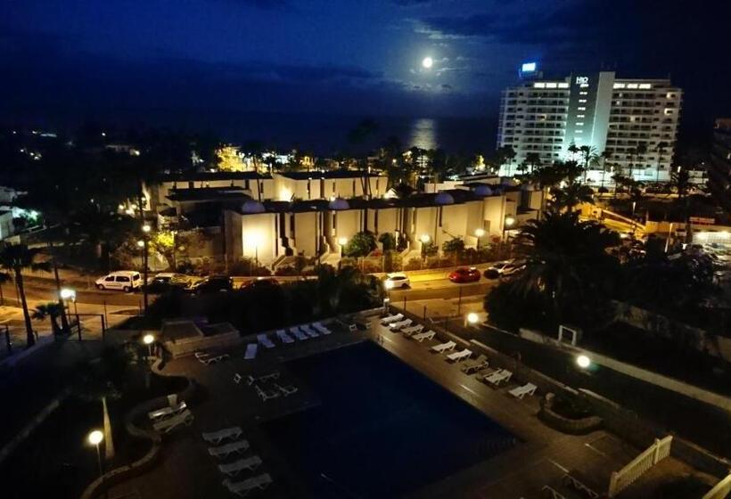 Apartamentos Borinquen