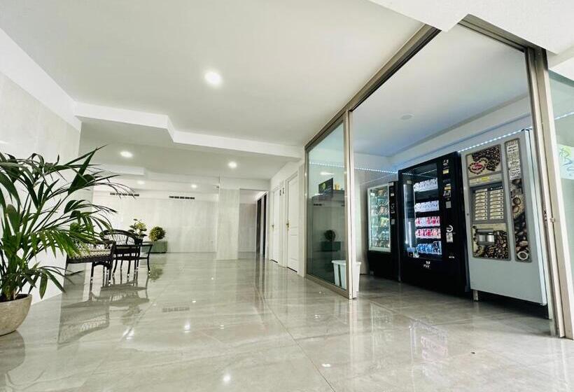 Apartamentos Borinquen