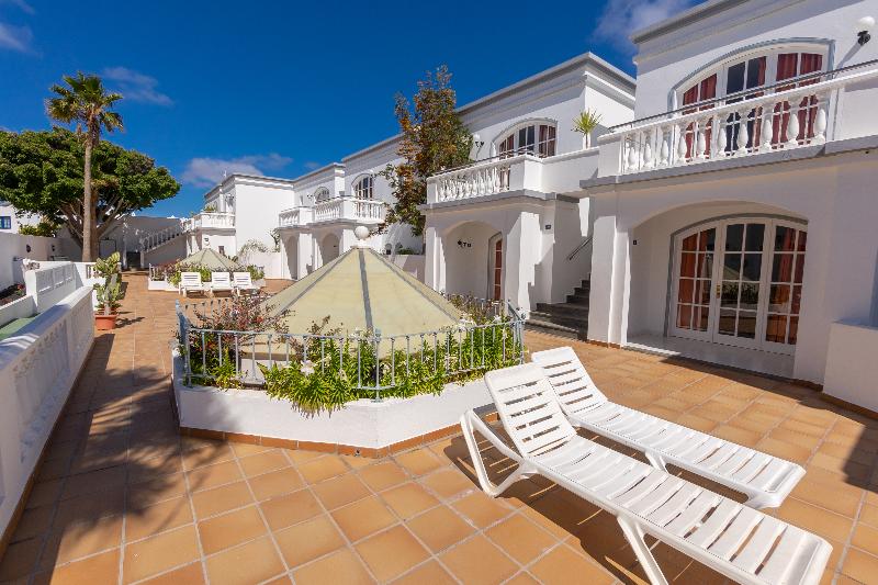 Apartamentos Corona Mar