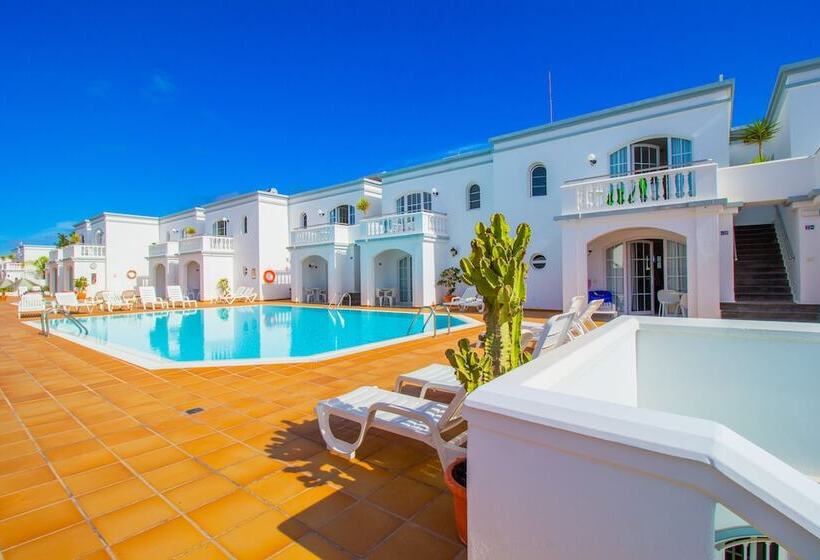 Apartamentos Corona Mar