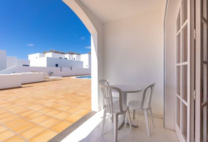 Apartamentos Corona Mar