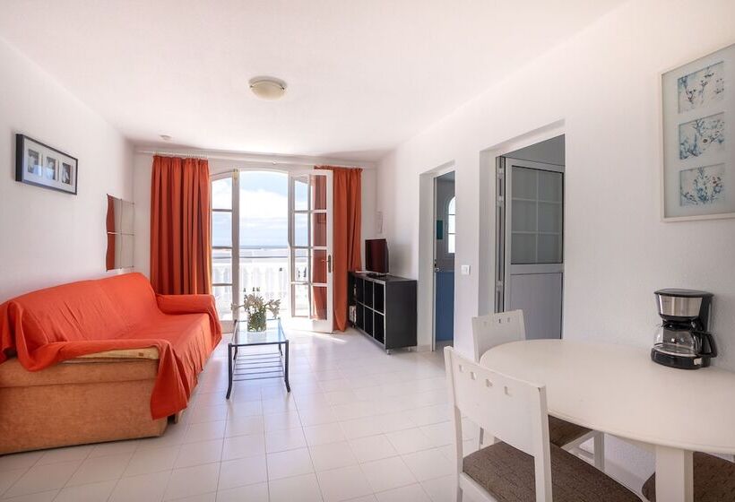 Apartamentos Corona Mar