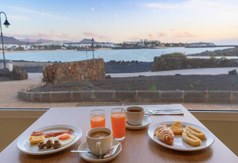 Apartamentos Galeon Playa