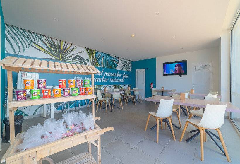 Apartamentos Galeon Playa