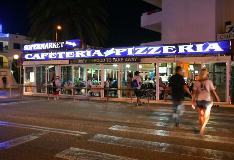 Apartamentos Jet  Adults Only