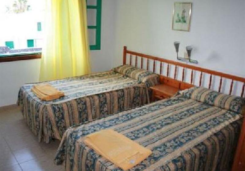 Apartamentos Las Acacias