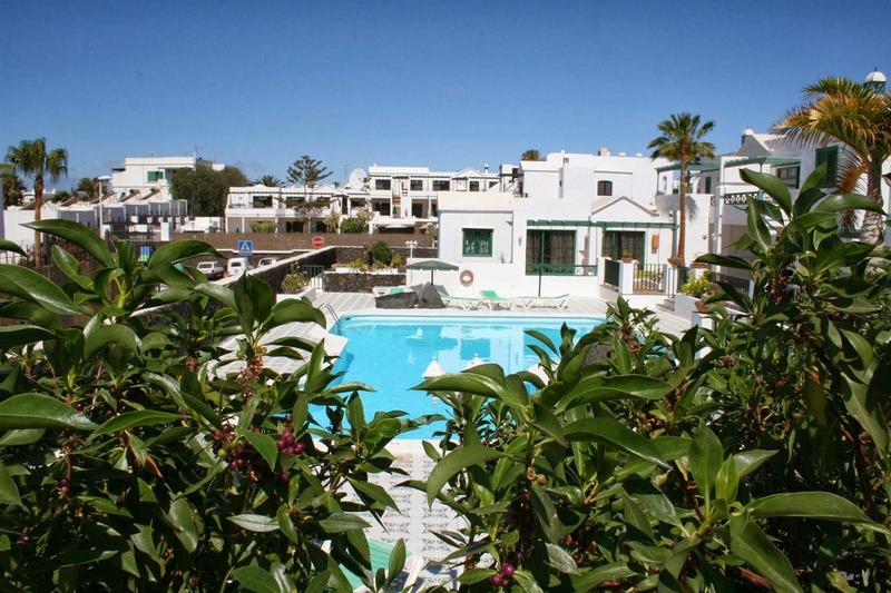 Apartamentos Las Acacias