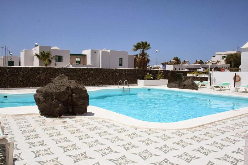 Apartamentos Las Acacias