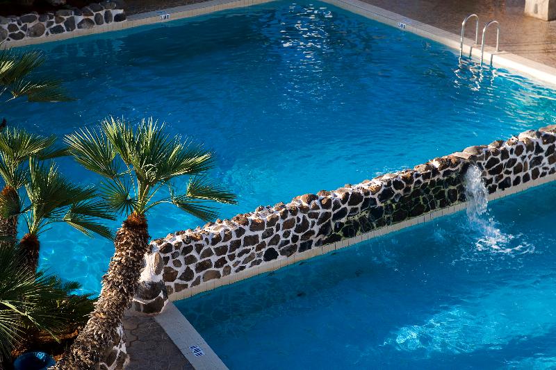 Apartamentos Piramides