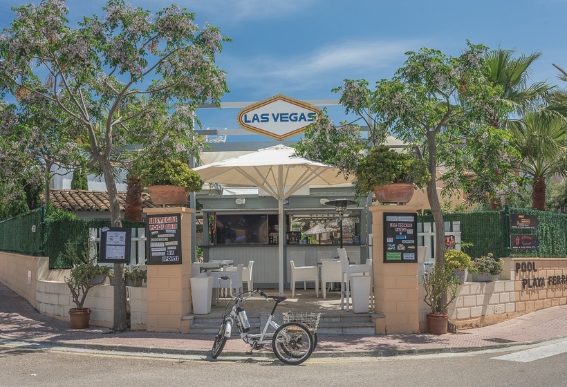 Apartamentos Playa Ferrera