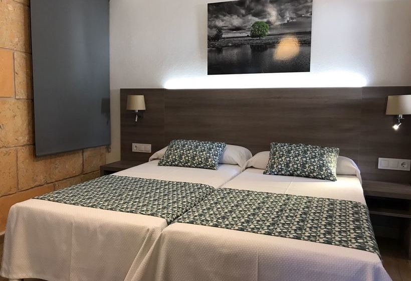 Apartamentos Playa Ferrera