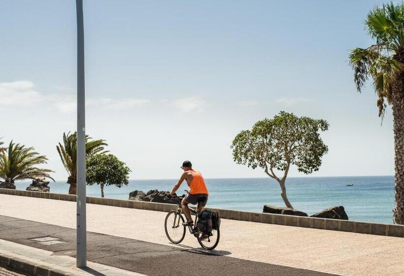 Apartamentos Playamar