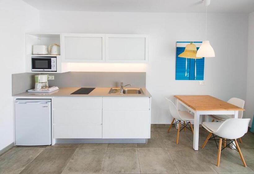 Apartamentos Playamar