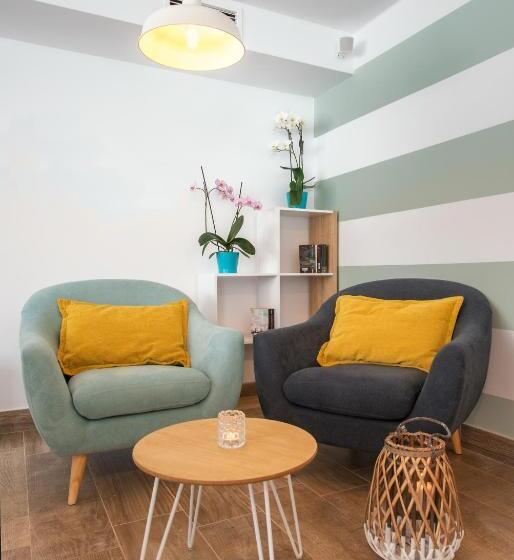 Apartamentos Playamar