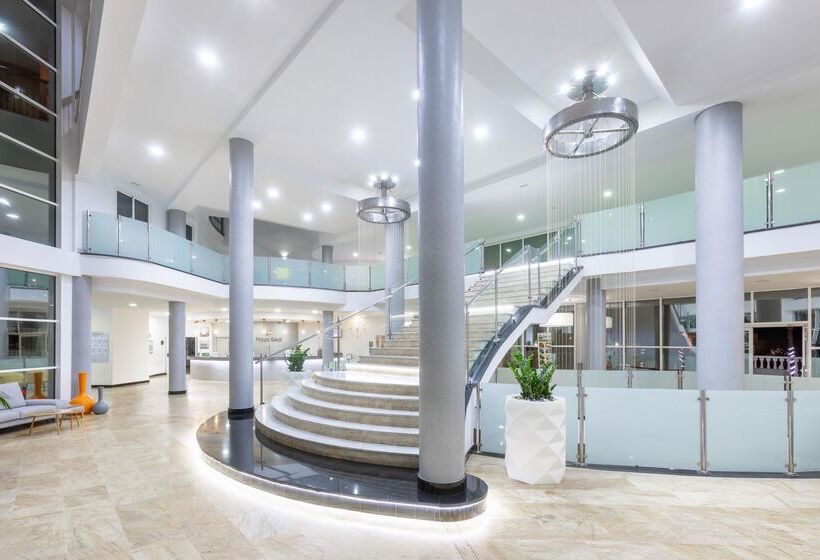 Chatur Playa Real Resort