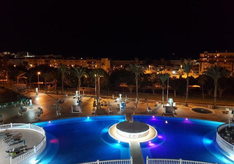 Chatur Playa Real Resort