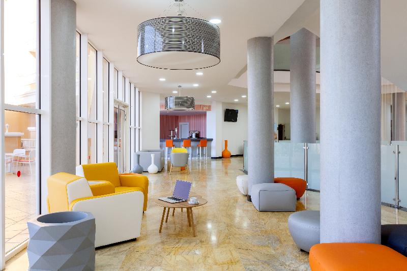 Chatur Playa Real Resort